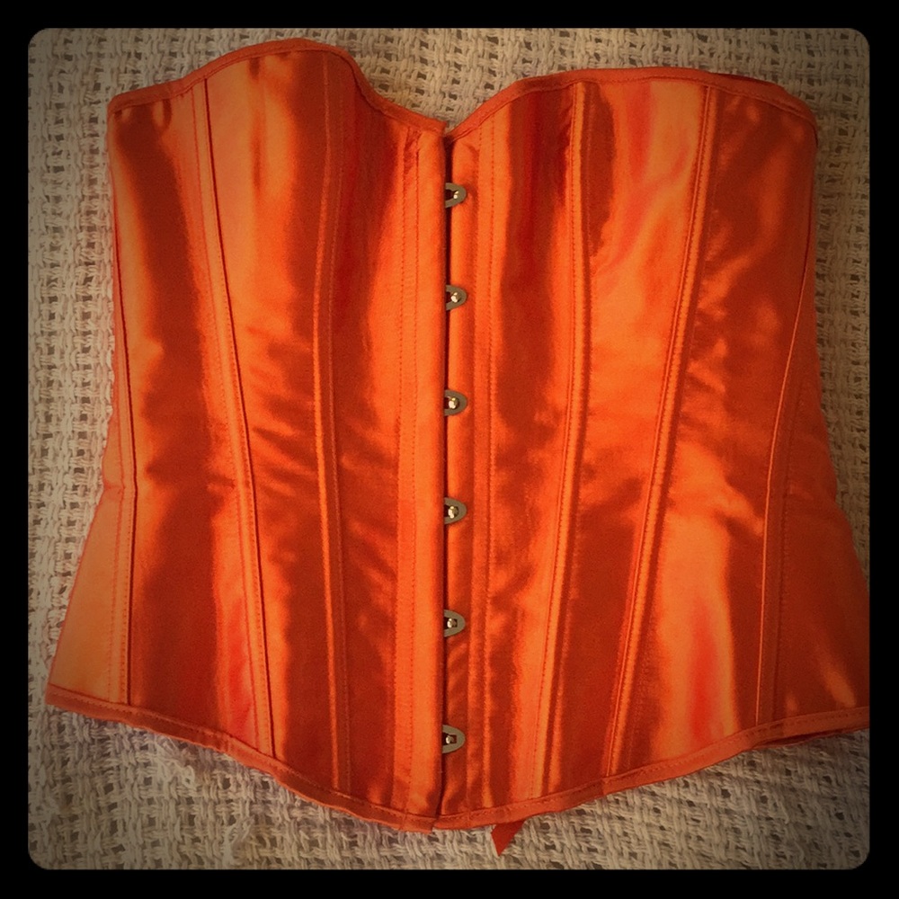 Chictastic overbust corset, size L